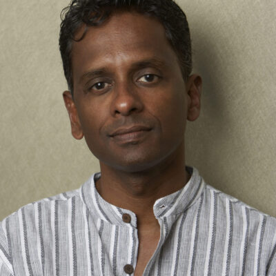 Selvadurai-01-Kevin-Kelly-scaled-1223