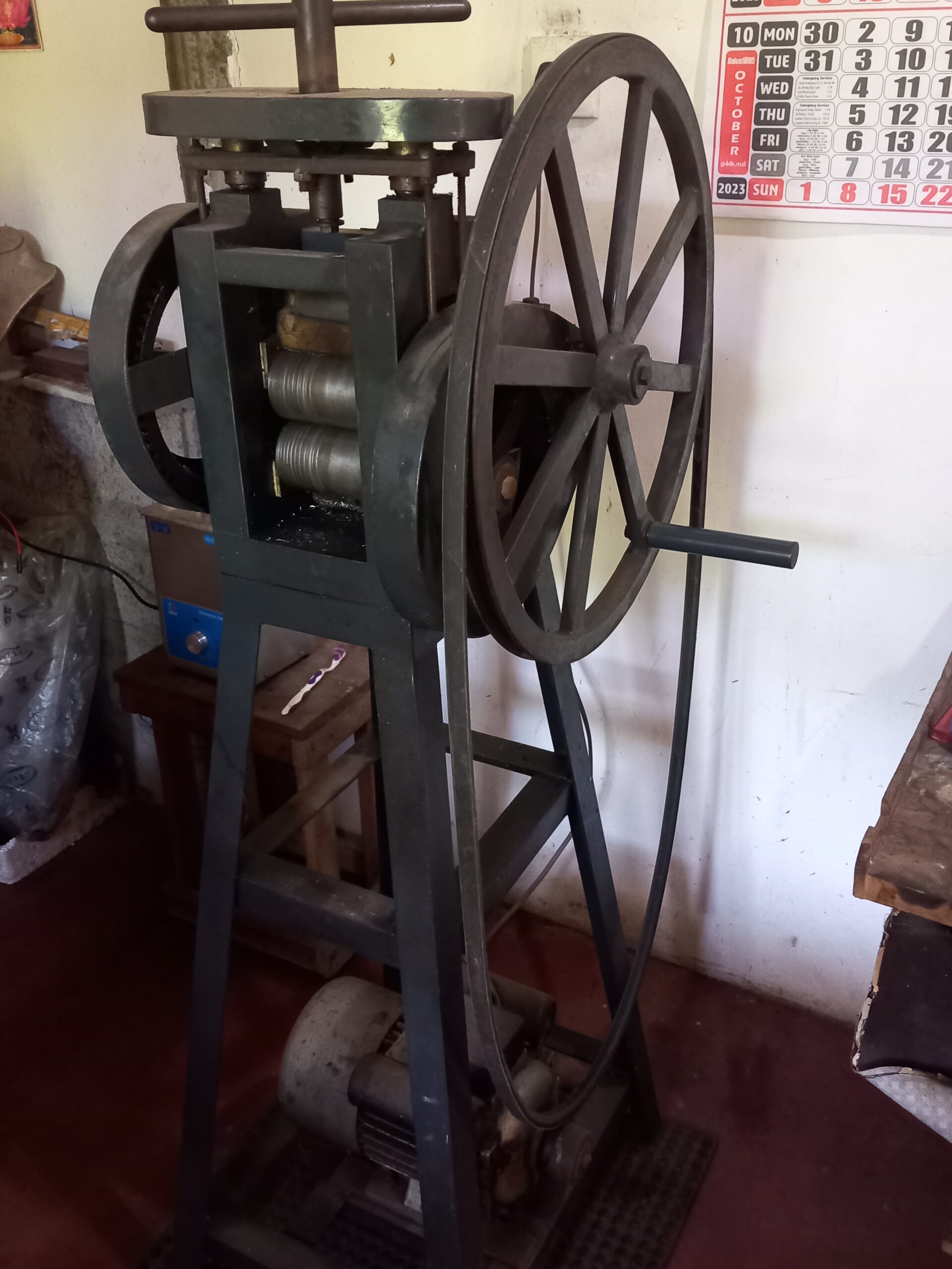 Silver rolling machine